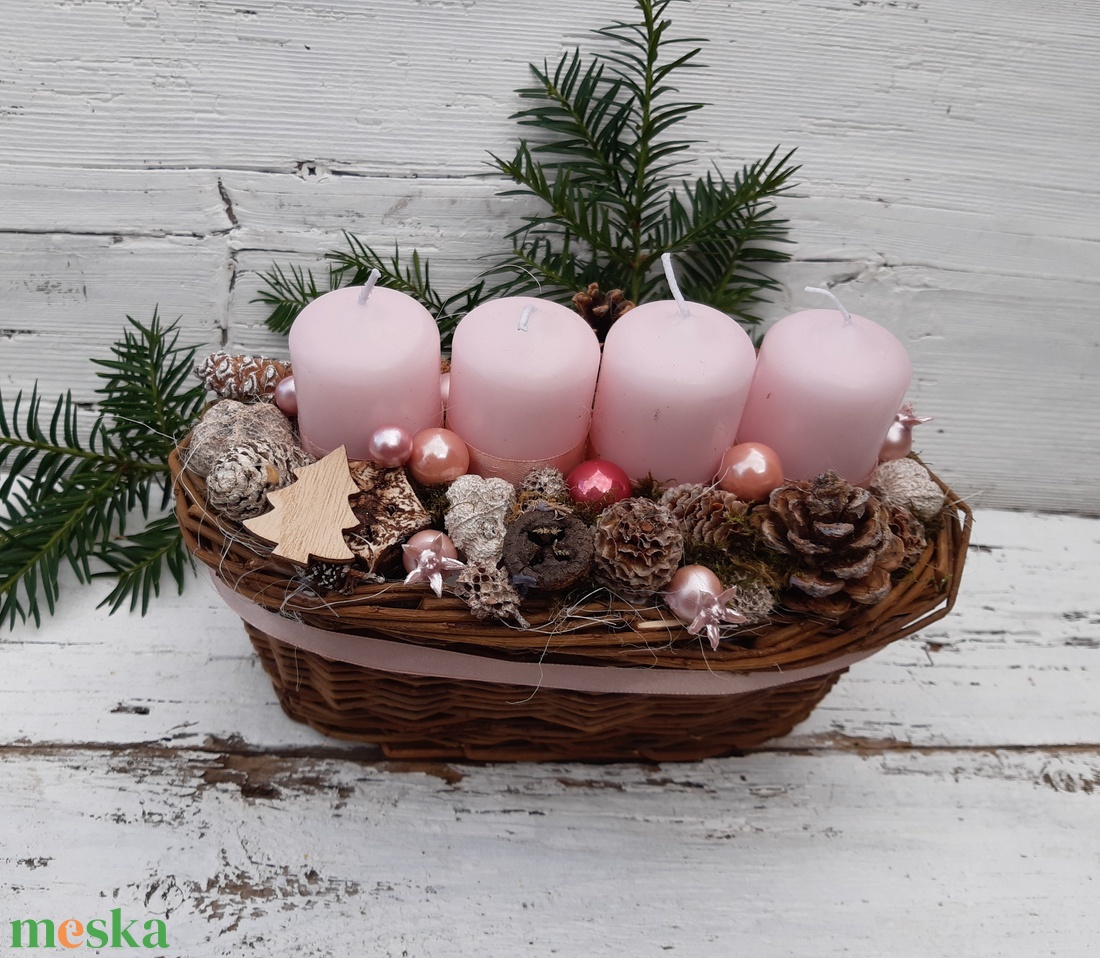 Adventi kosár natúr, rózsaszínben, karácsonyi asztaldísz, dekoráció, adventi koszorú, adventi dísz - karácsony - adventi díszek - adventi koszorú - Meska.hu Adventi kosár natúr, rózsaszínben, karácsonyi asztaldísz, dekoráció, adventi koszorú, adventi dísz - karácsony - adventi díszek - adventi koszorú - Meska.hu