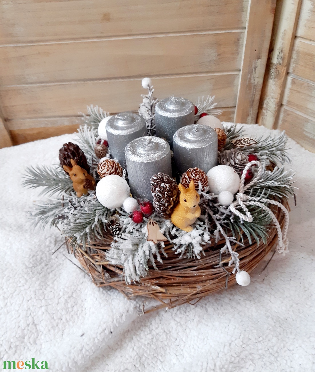 Adventi koszorú mókusokkal karácsonyi asztaldísz, dekoráció, adventi koszorú, adventi dísz - karácsony - adventi díszek - adventi koszorú - Meska.hu