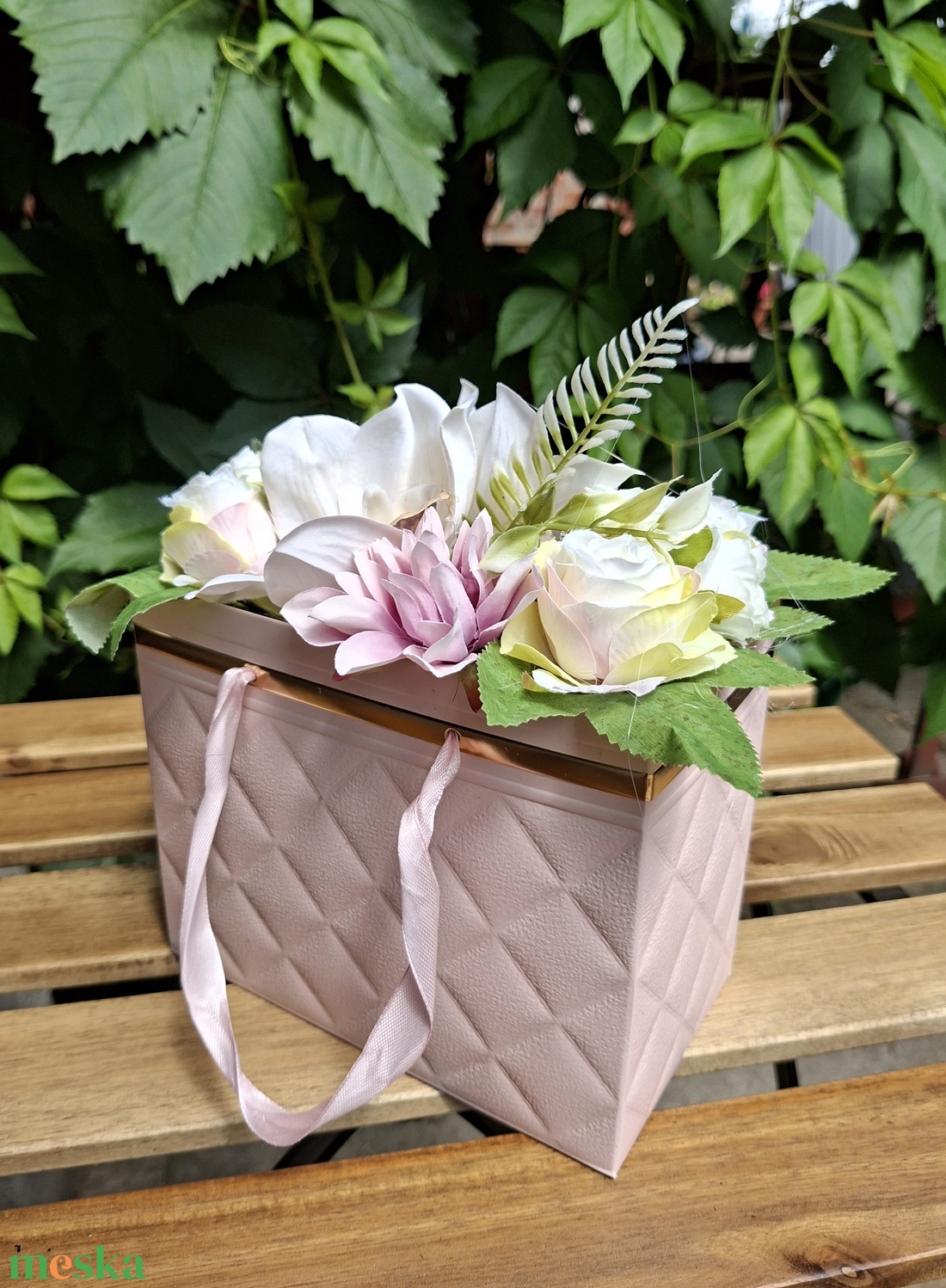 Különleges pillanat- Orchideás virágtáska, ünnepi alkalmakra, AZONNAL VIHETŐ! - otthon & életmód - gyertya, illat, aroma - illatzsák - Meska.hu
