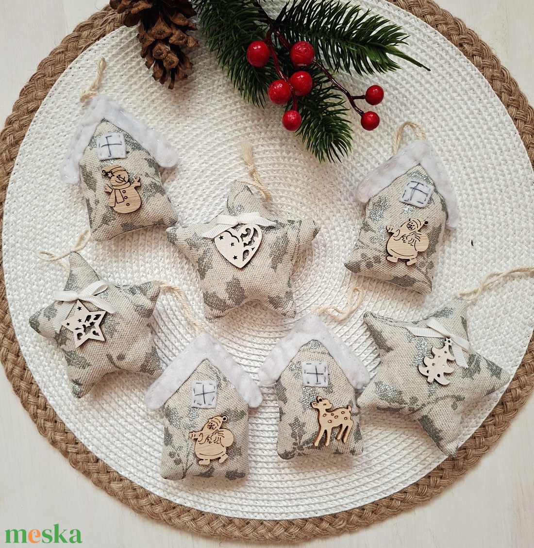 Havas házikók, csillagok-ezüst leveles karácsonyi country dekoráció, díszek  - karácsony - karácsonyi lakásdekoráció - karácsonyi lakásdíszek - Meska.hu