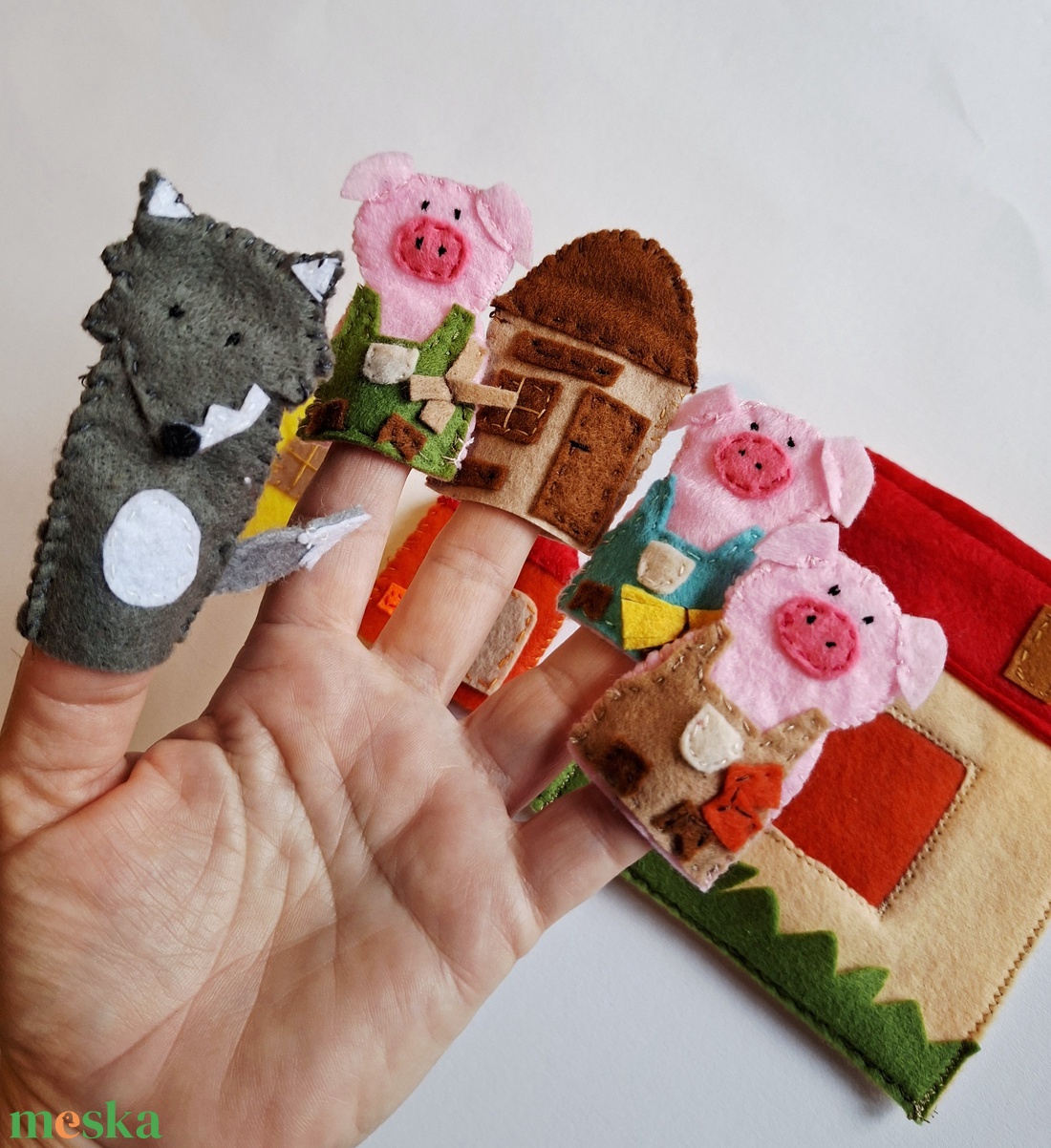 A három kismalac és a farkas - c. meséhez filc ujjbáb készlet, Mini Színház - játék & sport - bábok - ujjbáb - Meska.hu