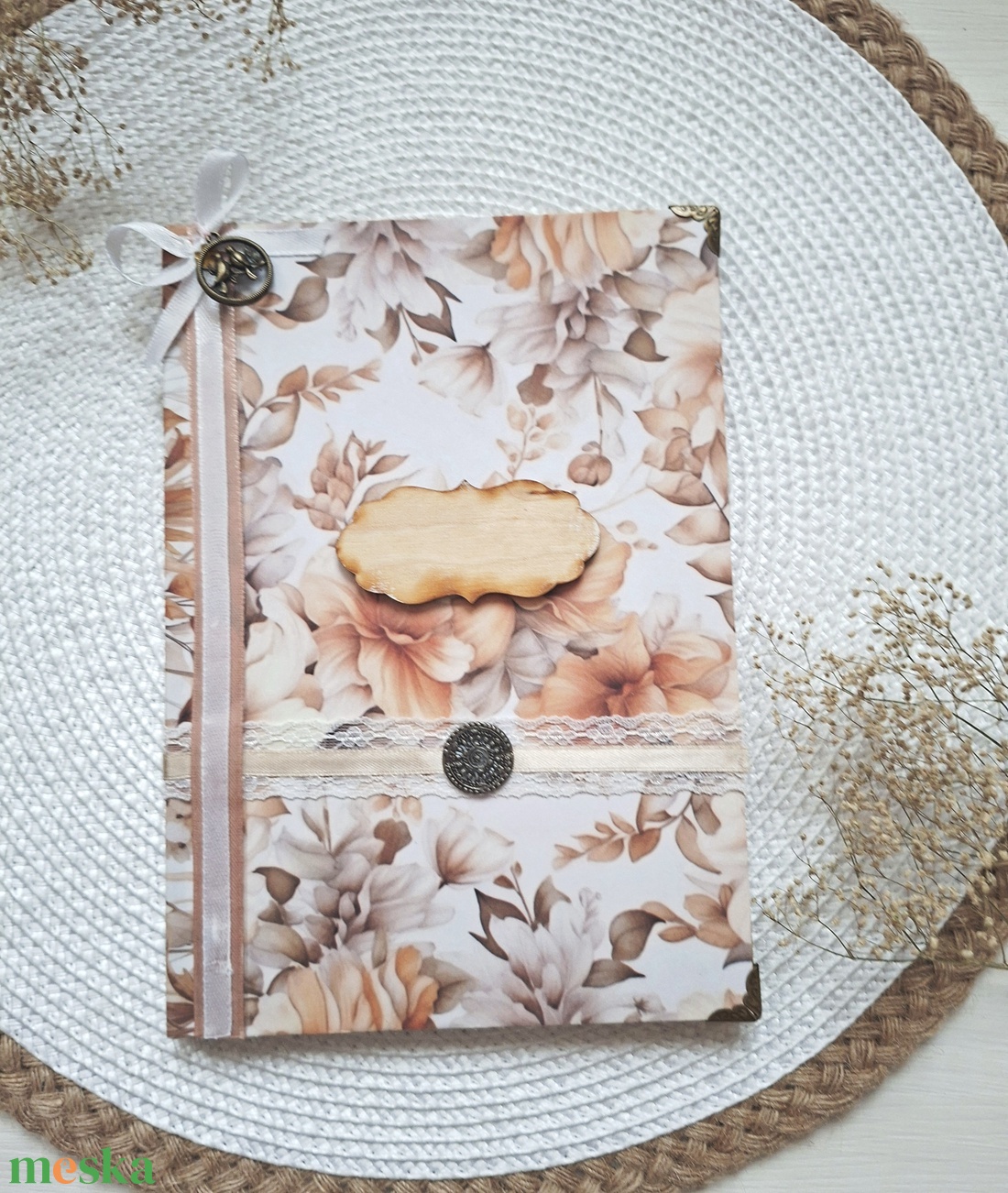 Barna virágos vendégkönyv, napló, emlékkönyv A5 méretű,  - otthon & életmód - papír, írószer - jegyzetfüzet & napló - Meska.hu