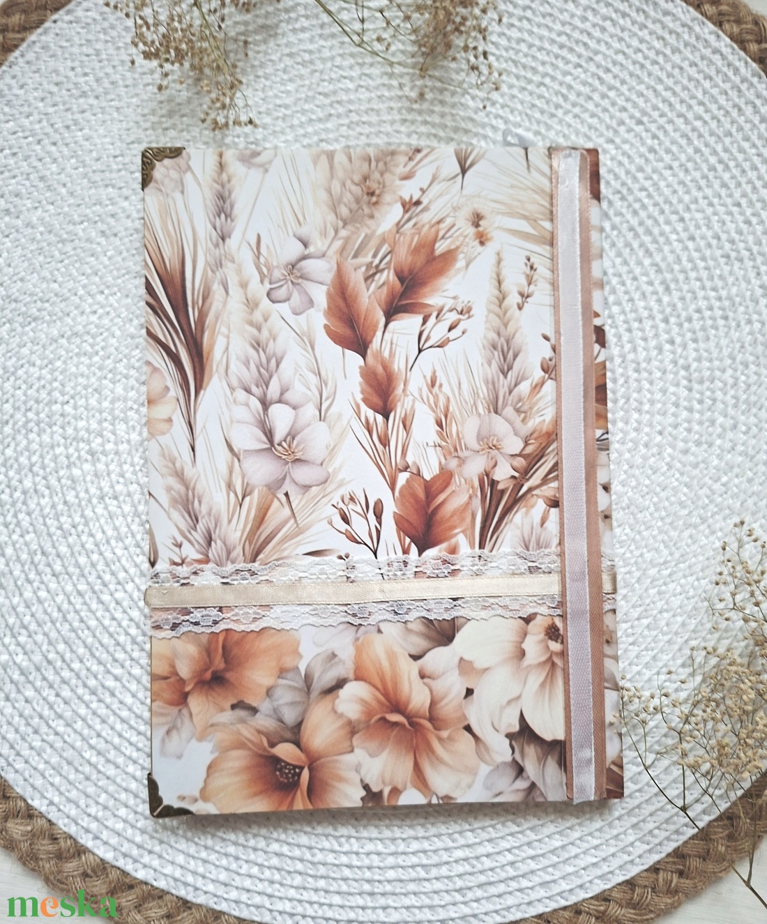 Barna virágos vendégkönyv, napló, emlékkönyv A5 méretű,  - otthon & életmód - papír, írószer - jegyzetfüzet & napló - Meska.hu