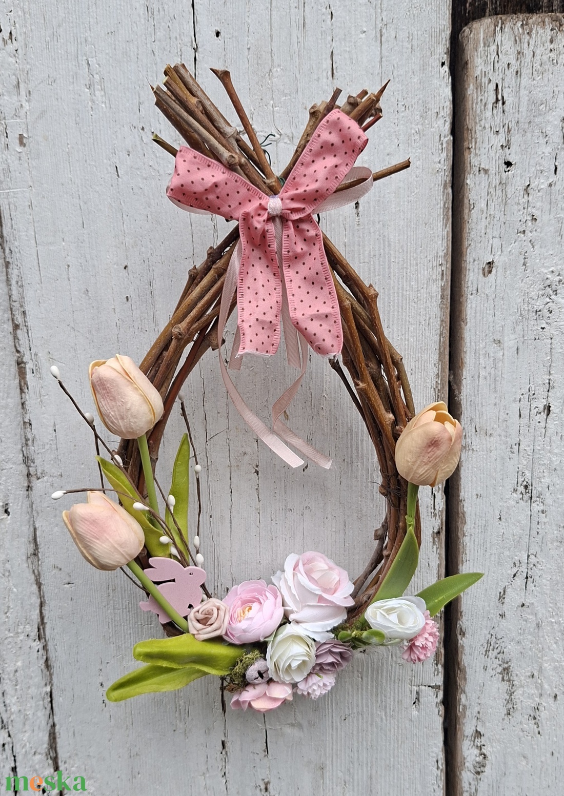Tavaszi virágok venyige tojáskoszorún- húsvéti ajtódísz, kopogtató, tavaszi dekoráció - ünnepi díszek, dekorációk - húsvéti díszek és dekorációk - húsvéti ajtódísz, kopogtató - Meska.hu