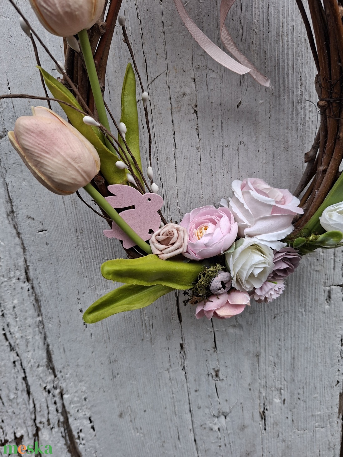 Tavaszi virágok venyige tojáskoszorún- húsvéti ajtódísz, kopogtató, tavaszi dekoráció - ünnepi díszek, dekorációk - húsvéti díszek és dekorációk - húsvéti ajtódísz, kopogtató - Meska.hu