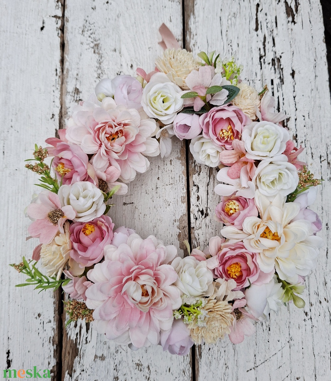 Rózsaszín, krém virágos tavaszi, nyári koszorú, dekoráció- Azonnal vihető! - otthon & életmód - dekoráció - ajtó- és ablak dekoráció - ajtódísz & kopogtató - Meska.hu
