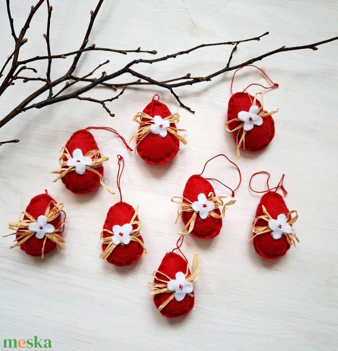 Piros filc tojások 8db- dekoráció, húsvéti díszAzonnal vihető! - ünnepi díszek, dekorációk - húsvéti díszek és dekorációk - húsvéti tojásfadíszek - Meska.hu