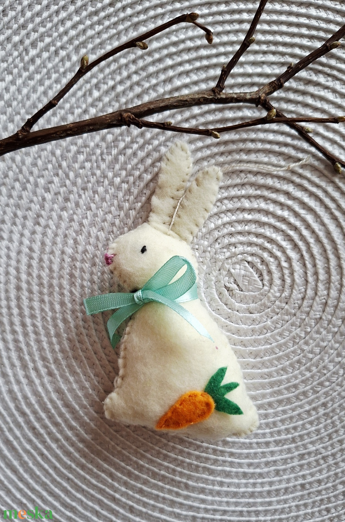 Filc nyuszi répával, húsvéti dísz, vintage dekoráció, Azonnal vihető! -  - Meska.hu