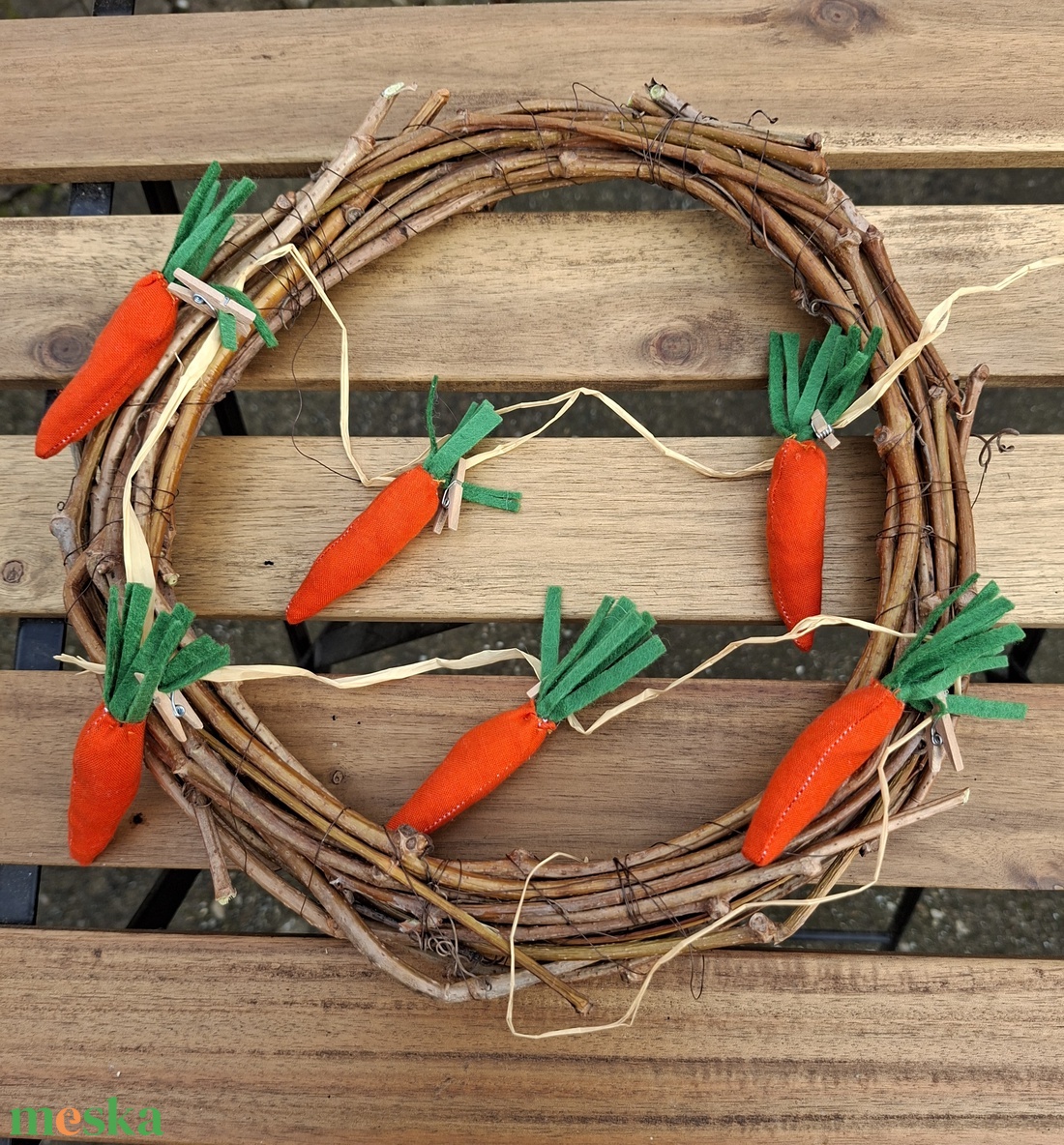 A nyuszik kedvence, Dekor kis répák- húsvéti függődíszek, tavaszi dekoráció - otthon & életmód - dekoráció - fali és függő dekoráció - függődísz - Meska.hu