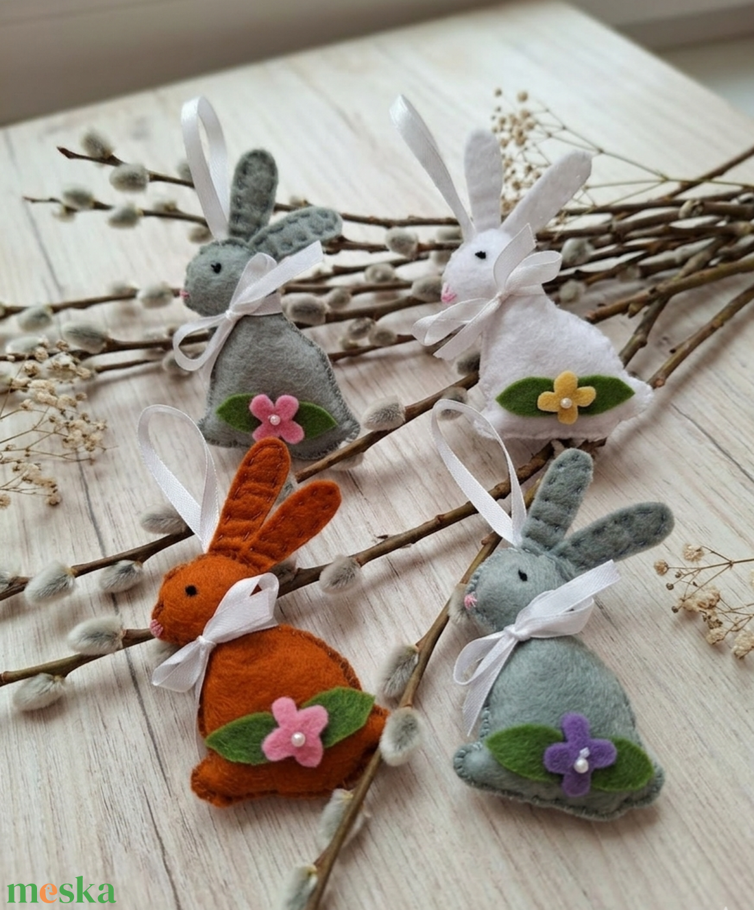 Húsvéti Nyuszik  - húsvéti, tavaszi dekoráció, barka díszek 4 db - ünnepi díszek, dekorációk - húsvéti díszek és dekorációk - húsvéti tojásfadíszek - Meska.hu