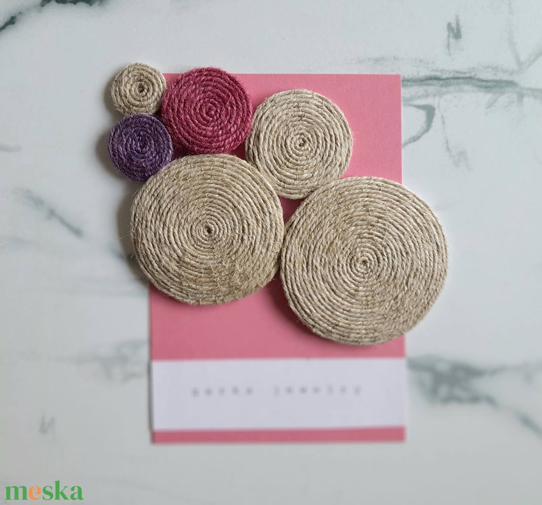Kender bross - ékszer - kitűző és bross - kitűző - Meska.hu Kender bross - ékszer - kitűző és bross - kitűző - Meska.hu