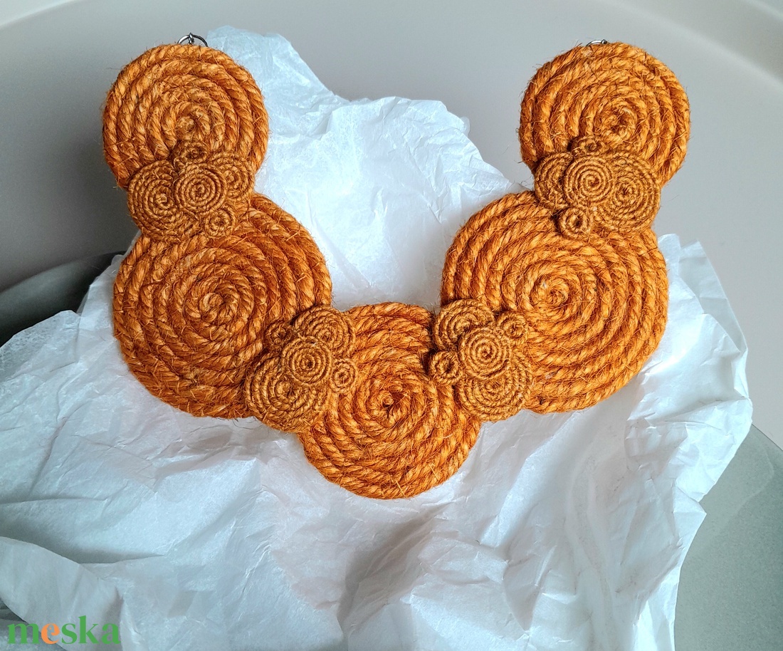 Kender nyaklánc (kurkuma) - ékszer - nyaklánc - medál - Meska.hu