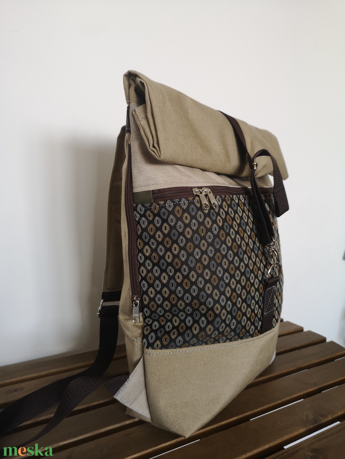 Beige vízálló rolltop hátizsák - táska & tok - hátizsák - hátizsák - Meska.hu Beige vízálló rolltop hátizsák - táska & tok - hátizsák - hátizsák - Meska.hu