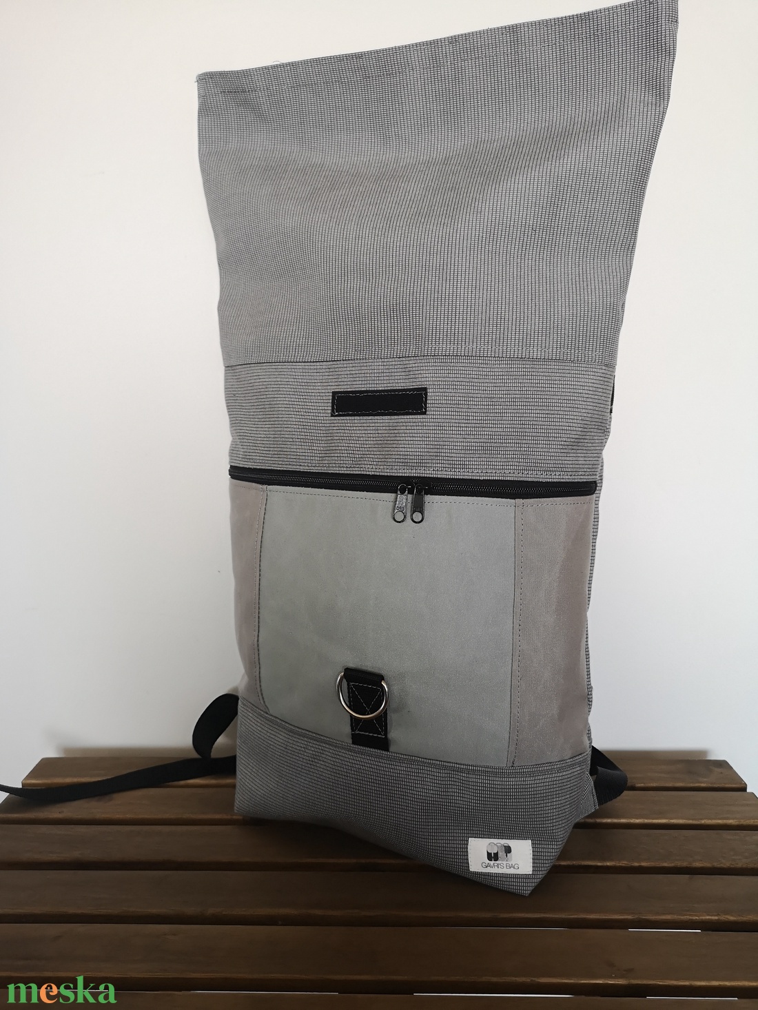 Szürke vízálló rolltop hátizsák - táska & tok - hátizsák - roll top hátizsák - Meska.hu Szürke vízálló rolltop hátizsák - táska & tok - hátizsák - roll top hátizsák - Meska.hu