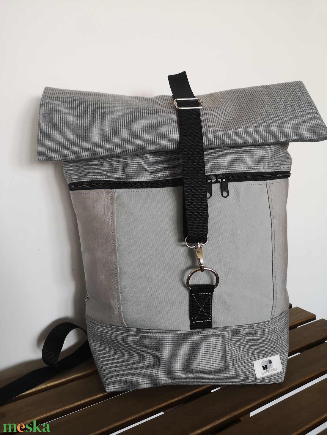 Szürke vízálló rolltop hátizsák - táska & tok - hátizsák - roll top hátizsák - Meska.hu Szürke vízálló rolltop hátizsák - táska & tok - hátizsák - roll top hátizsák - Meska.hu