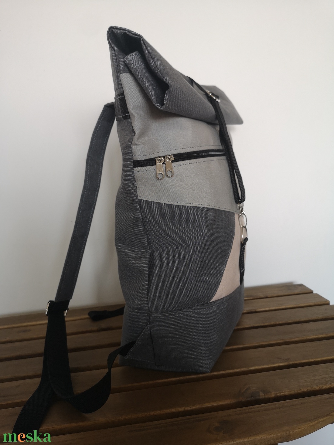 Púderrózsaszín-szürke vízálló rolltop hátizsák - táska & tok - hátizsák - roll top hátizsák - Meska.hu Púderrózsaszín-szürke vízálló rolltop hátizsák - táska & tok - hátizsák - roll top hátizsák - Meska.hu