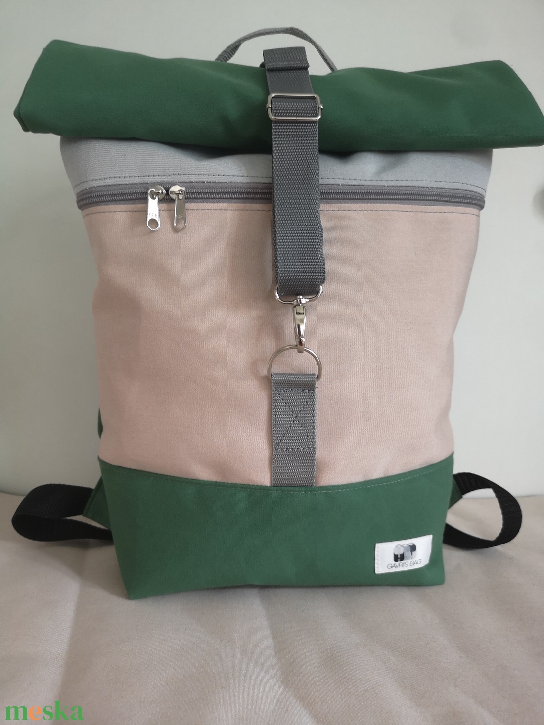 Zöld-púderrózsaszín vízálló rolltop hátizsák - táska & tok - hátizsák - roll top hátizsák - Meska.hu Zöld-púderrózsaszín vízálló rolltop hátizsák - táska & tok - hátizsák - roll top hátizsák - Meska.hu