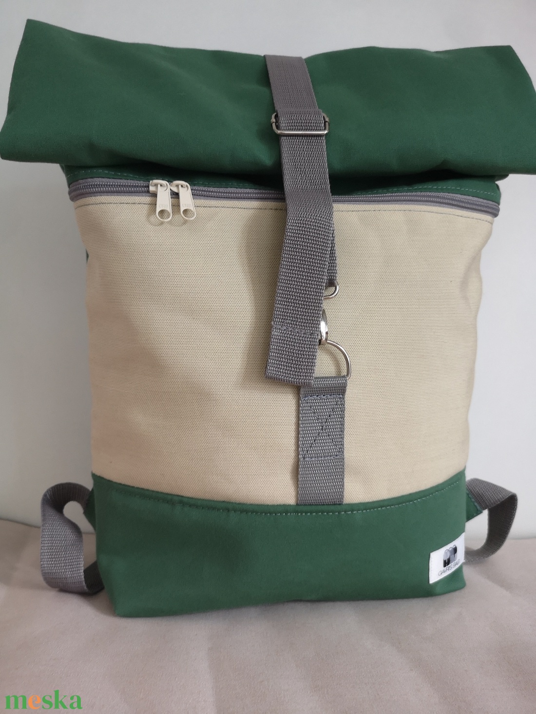 Zöld-beige vízálló rolltop hátizsák - táska & tok - hátizsák - roll top hátizsák - Meska.hu Zöld-beige vízálló rolltop hátizsák - táska & tok - hátizsák - roll top hátizsák - Meska.hu