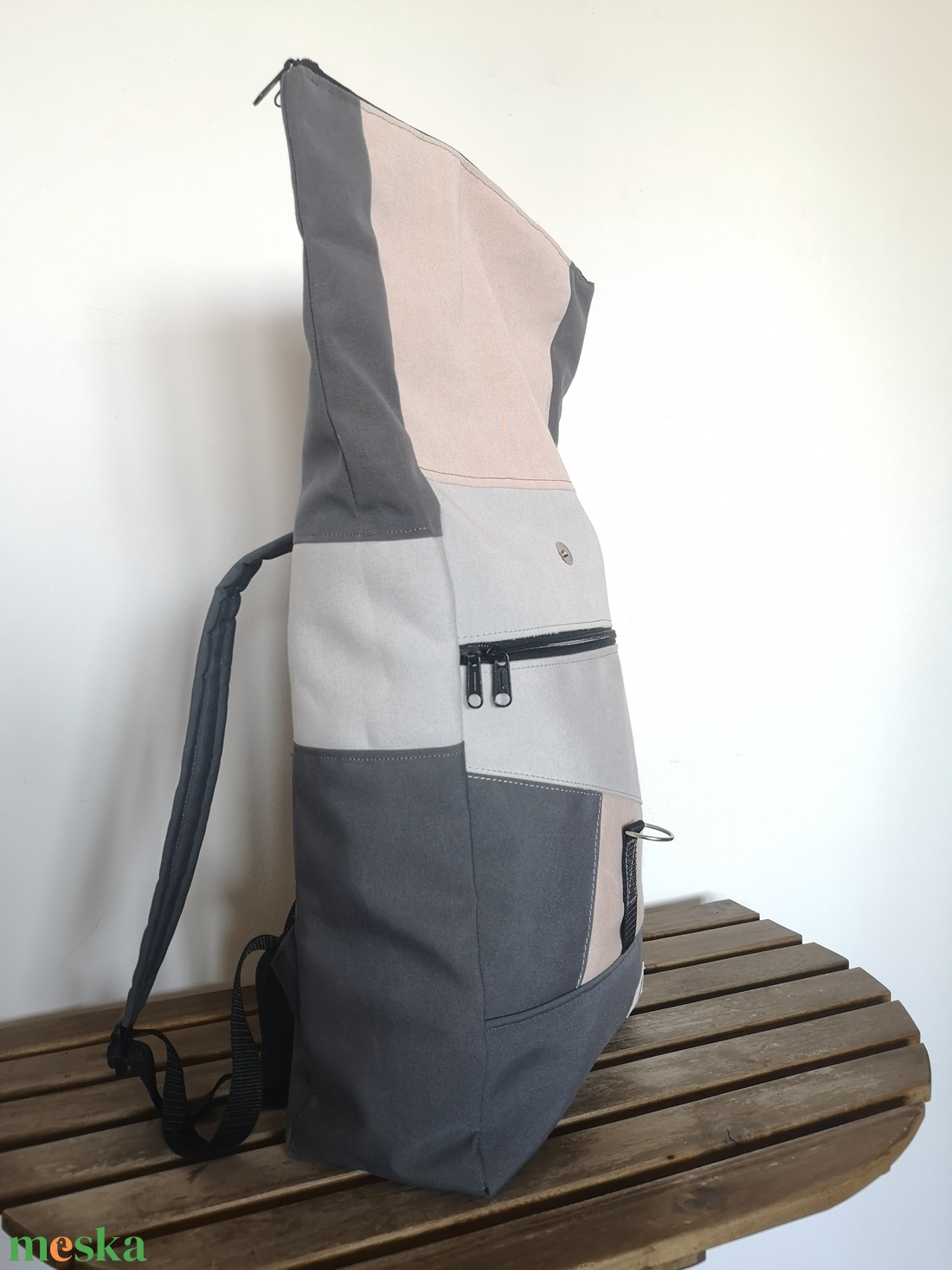 Púderrózsaszín-szürkevízálló rolltop hátizsák - táska & tok - hátizsák - hátizsák - Meska.hu Púderrózsaszín-szürkevízálló rolltop hátizsák - táska & tok - hátizsák - hátizsák - Meska.hu