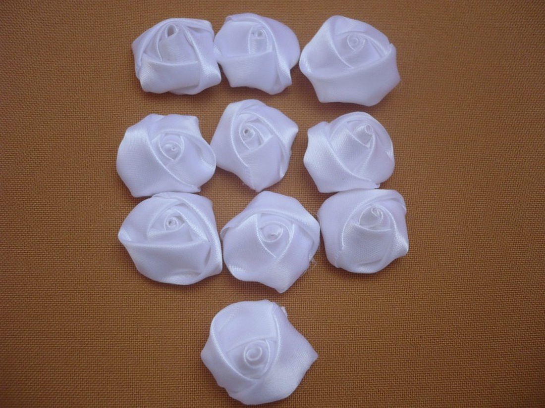 textil virág, szatén virág, textil rózsa, szatén rózsa, dekorációs kellék, felvarrható alapanyag - kellékek & szerszámok - vegyes alapanyag - Meska.hu