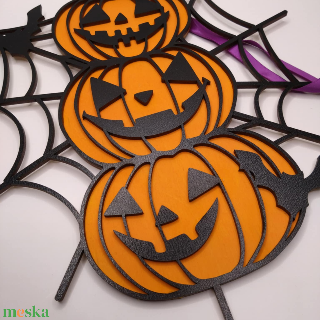 Halloweeni ajtódísz  Mosolygós tökfejek pókhálóval - otthon & életmód - dekoráció - halloween - halloweeni ajtódíszek és ablakdíszek - Meska.hu