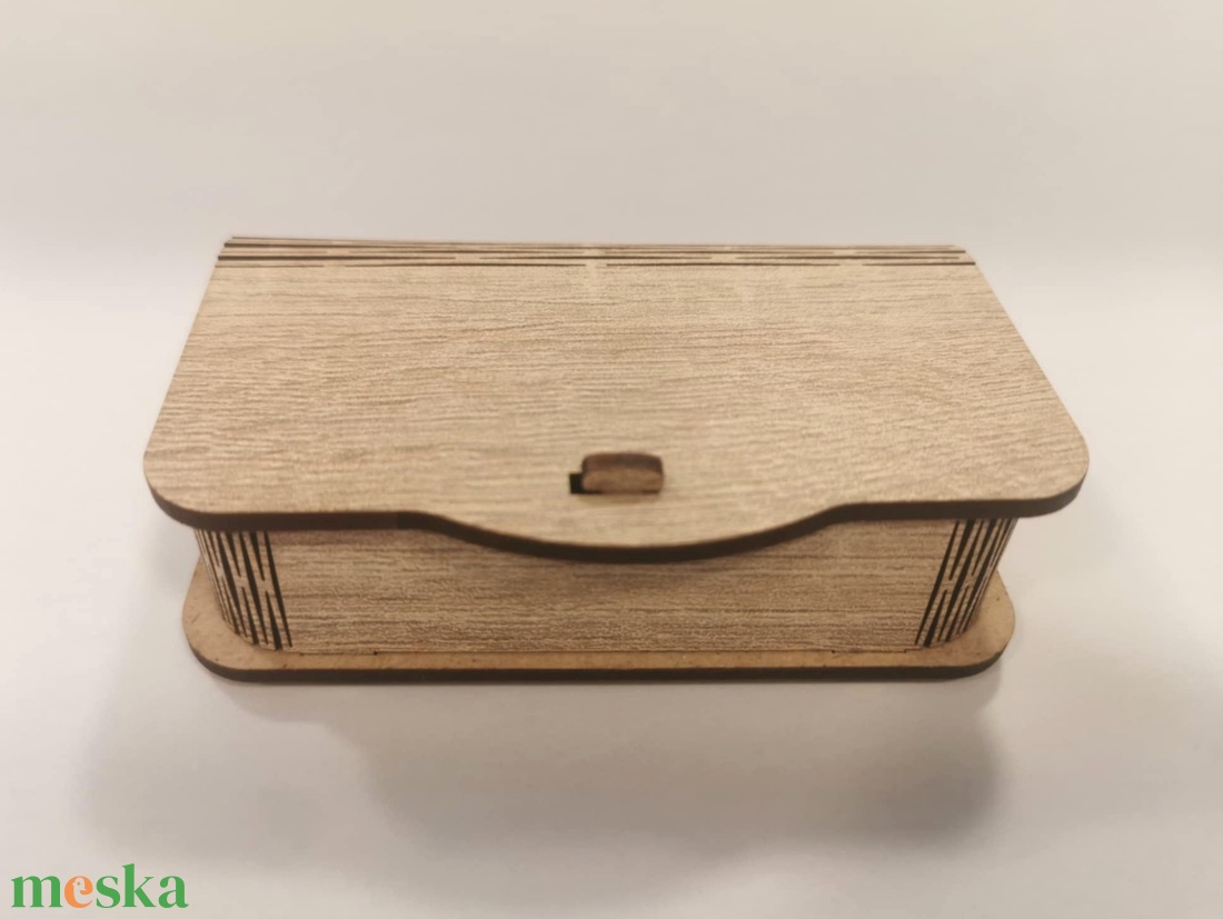 Névjegykártyatartó lézer box - otthon & életmód - papír, írószer - ajándékozás kellékei - ajándékkísérő - Meska.hu