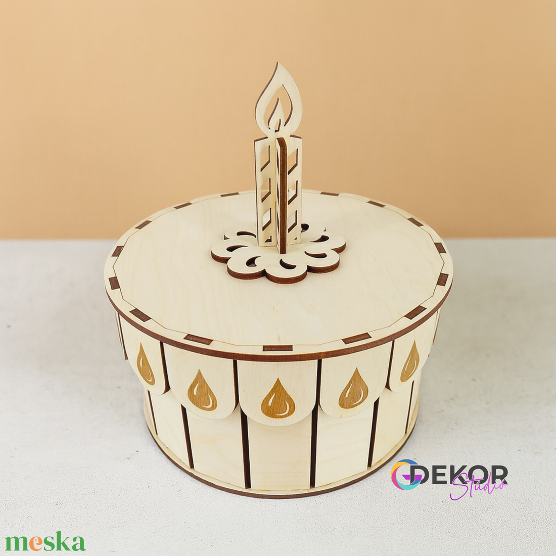 Öröktorta - lézervágott, torta formájú ajándékdoboz - otthon & életmód - papír, írószer - ajándékozás kellékei - ajándékkísérő - Meska.hu