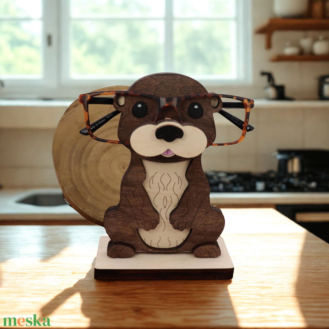Vidra alakú gyerek szemüvegtartó - baba - mama - babaszoba-dekoráció - babaszoba dekoráció - Meska.hu