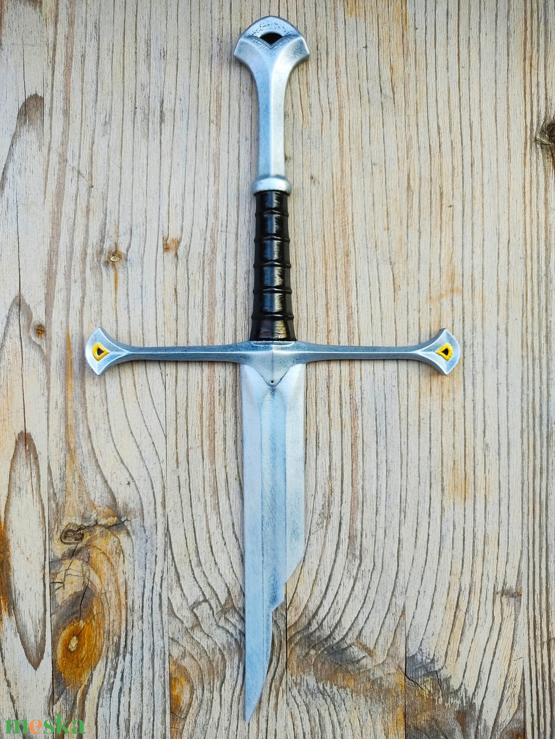 Narsil, Gyűrűk Ura, A hobbit, Aragorn, Elendil, kettétört penge, Anduril, Gondor, falidísz - otthon & életmód - dekoráció - fali és függő dekoráció - falra akasztható dekor - Meska.hu Narsil, Gyűrűk Ura, A hobbit, Aragorn, Elendil, kettétört penge, Anduril, Gondor, falidísz - otthon & életmód - dekoráció - fali és függő dekoráció - falra akasztható dekor - Meska.hu
