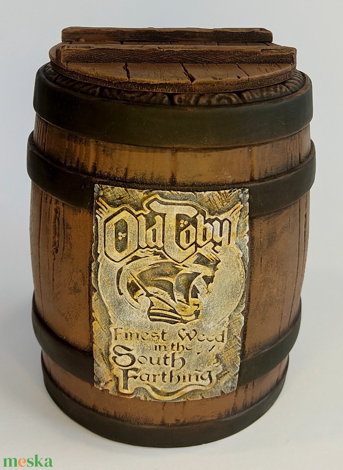 Old Toby pipafüves hordó, asztali dekoráció, Gyűrűk Ura, Tolkien, Hobbit, szülinapi ajándék, Gandalf, Frodo, Bilbo - otthon & életmód - dekoráció - asztal és polc dekoráció - asztaldísz - Meska.hu Old Toby pipafüves hordó, asztali dekoráció, Gyűrűk Ura, Tolkien, Hobbit, szülinapi ajándék, Gandalf, Frodo, Bilbo - otthon & életmód - dekoráció - asztal és polc dekoráció - asztaldísz - Meska.hu