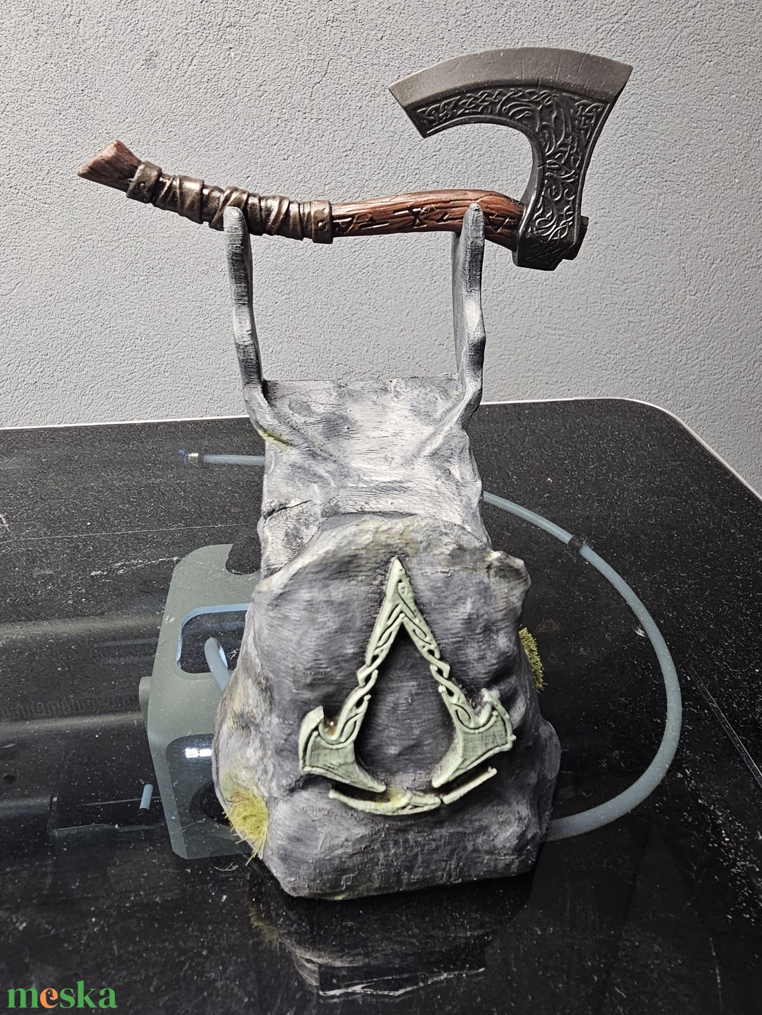 AC Assassin's Creed Valhalla Ps4-Ps5-Xbox kontroller tartó - otthon & életmód - dekoráció - asztal és polc dekoráció - asztaldísz - Meska.hu AC Assassin's Creed Valhalla Ps4-Ps5-Xbox kontroller tartó - otthon & életmód - dekoráció - asztal és polc dekoráció - asztaldísz - Meska.hu