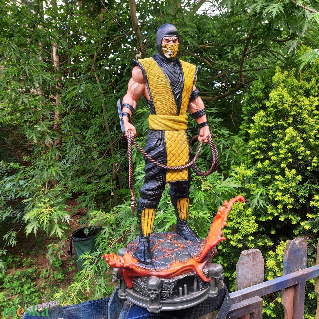 Mortal Kombat Scorpion szobor - otthon & életmód - dekoráció - asztal és polc dekoráció - könyvszobor - Meska.hu