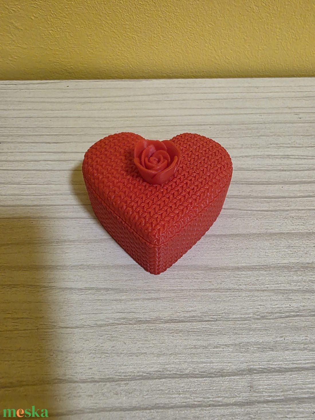 Szív alakú ajándékdoboz rózsa díszítéssel- 3D nyomtatott - otthon & életmód - tárolás & rendszerezés - doboz - Meska.hu