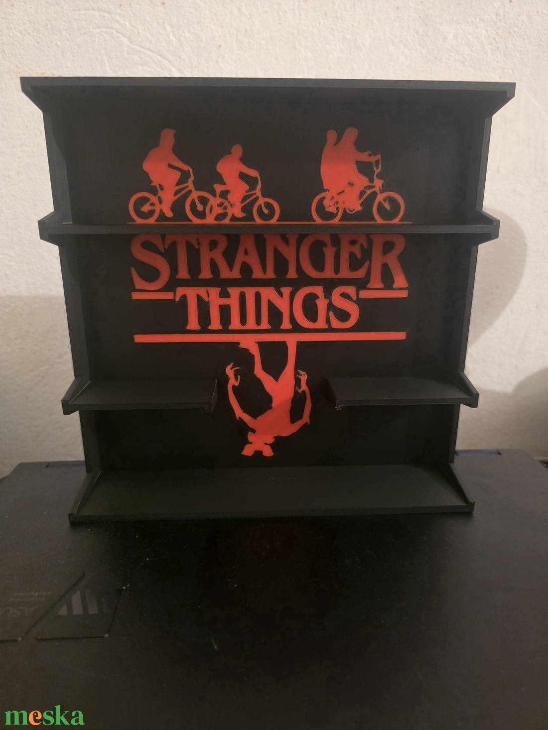 Stranger Things Kinder Joy tartó � figurák nélkül - esküvő - dekoráció - asztaldísz - Meska.hu