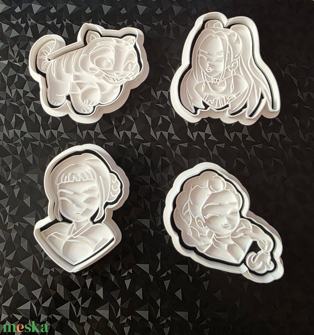 BlackPink K-Pop süteménykiszúró készlet (4 db)- 3D Nyomtatott - otthon & életmód - konyhafelszerelés, tálalás - sütés, főzés - sütikiszúró - Meska.hu