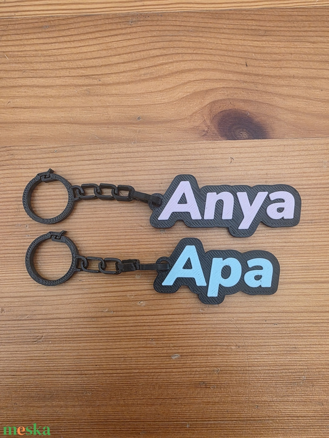 Apa-Anya kulcstartó 3D Nyomtatott - táska & tok - kulcstartó & táskadísz - kulcstartó - Meska.hu