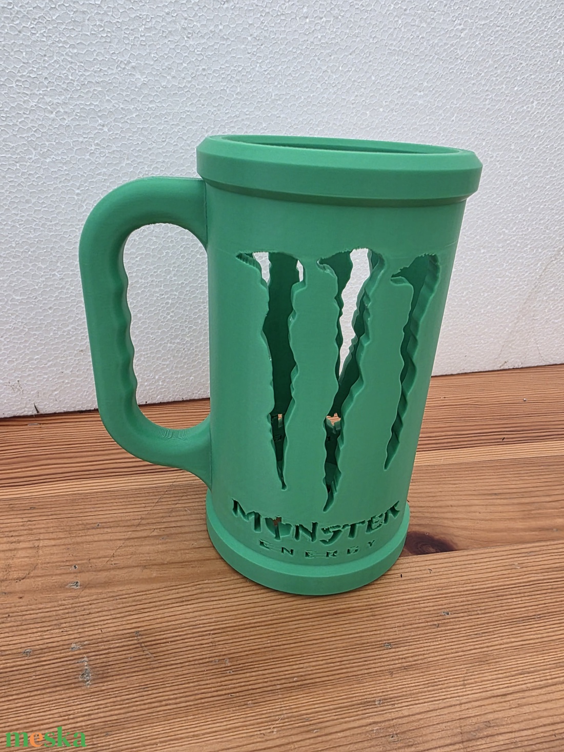Monster doboztartó kupa + ajándék doboznyitó kulcstartó - otthon & életmód - konyhafelszerelés, tálalás - tálalás - sörös pohár és korsó - Meska.hu