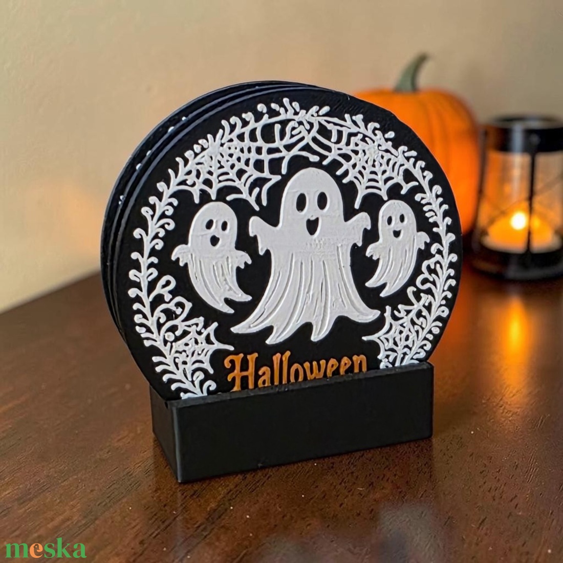 Szellemes halloweeni poháralátét szett tartóval - otthon & életmód - konyhafelszerelés, tálalás - tálalás - tányér- és poháralátét - Meska.hu