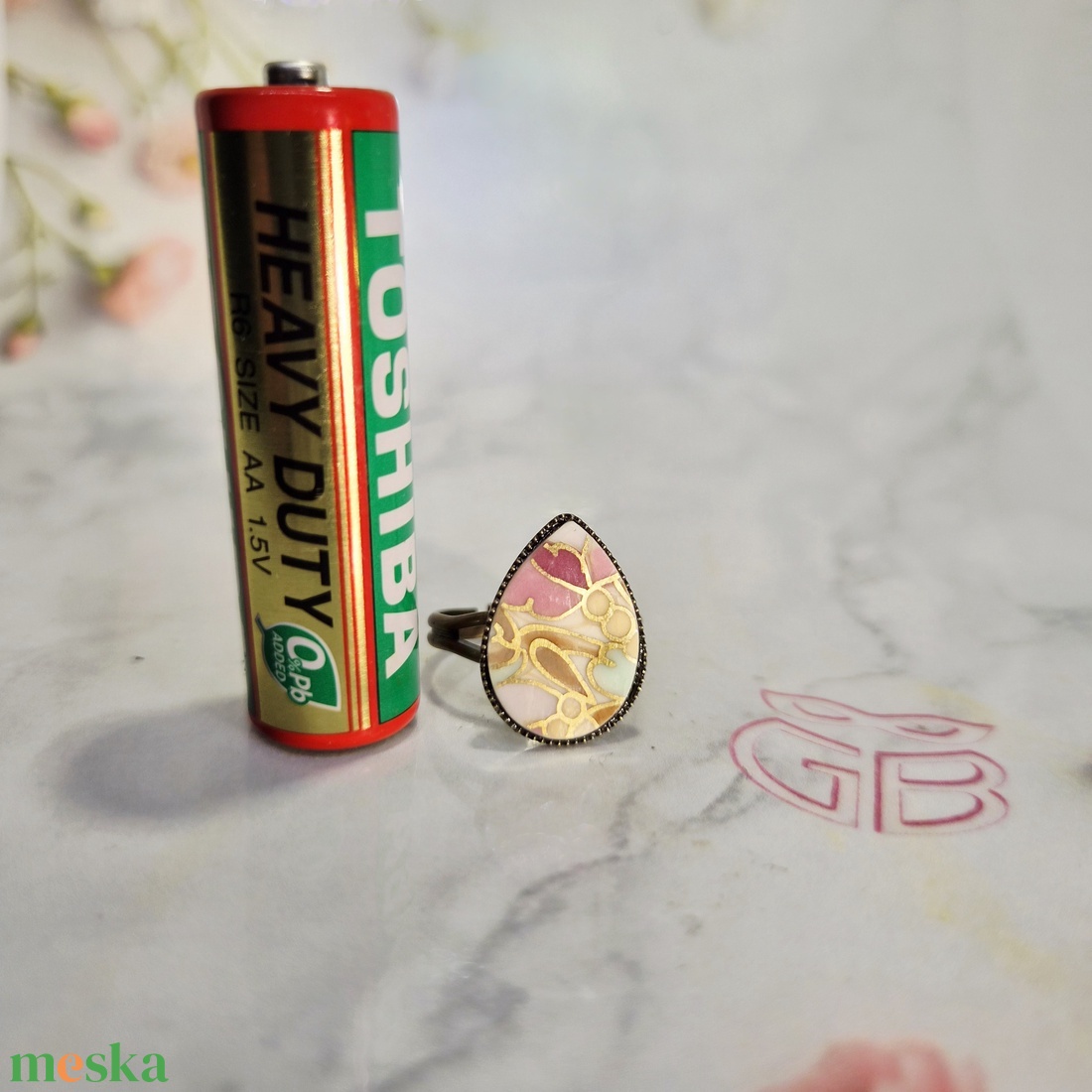 Zsolnay porceláncsésze új élete - ékszer - gyűrű - figurális gyűrű - Meska.hu