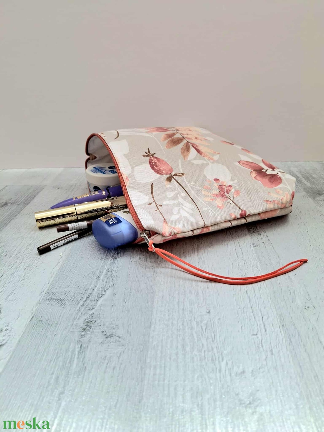 Nagyméretű, elegáns neszesszer - táska & tok - neszesszer - Meska.hu