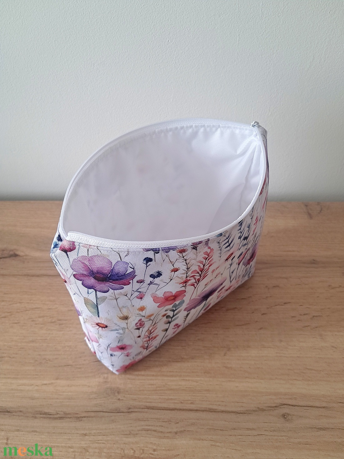 Nagyméretű virágos neszesszer - táska & tok - neszesszer - Meska.hu