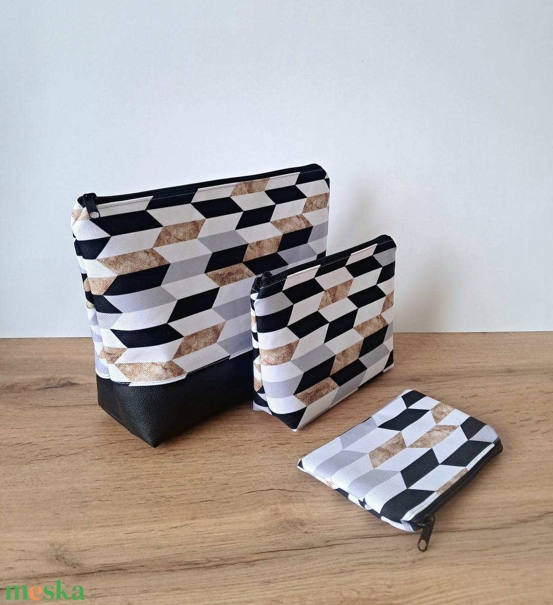 Geometria mintás szett - táska & tok - neszesszer - Meska.hu