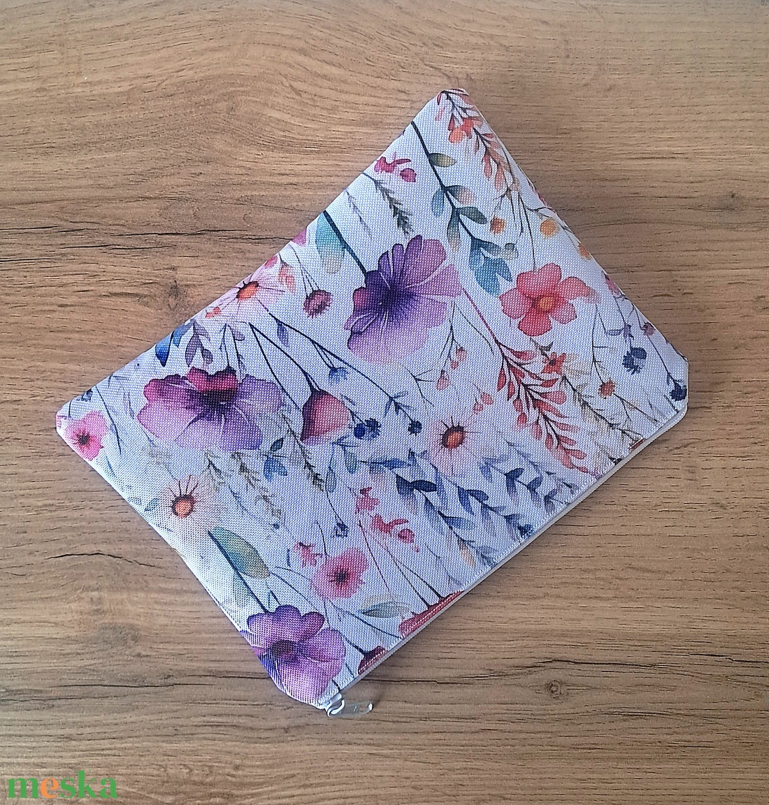 Közepes méretű női neszesszer - táska & tok - neszesszer - Meska.hu