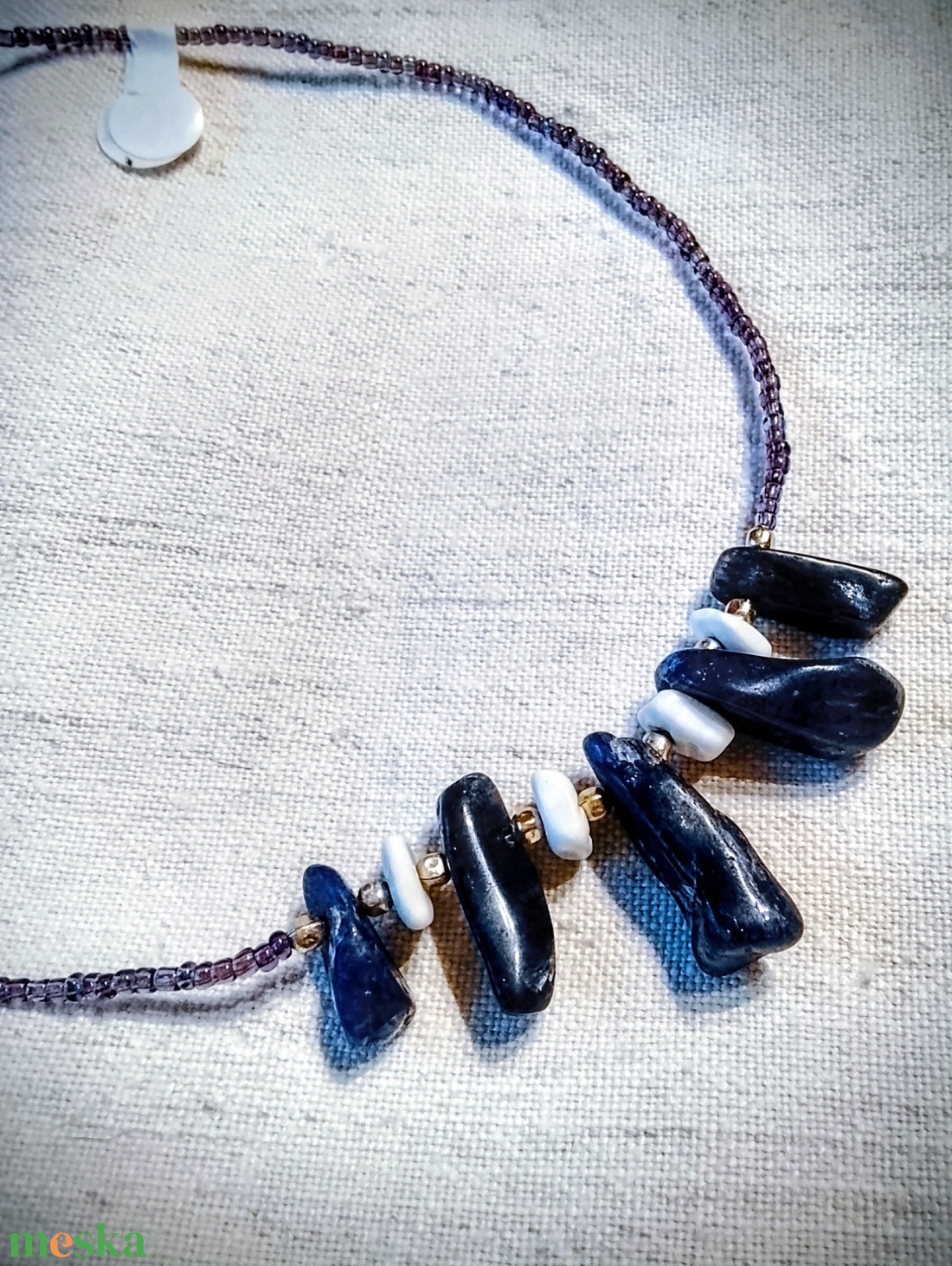 Ásvány és kagyló nyaklánc, nyakék  - ékszer - nyaklánc - gyöngyös nyaklánc - Meska.hu