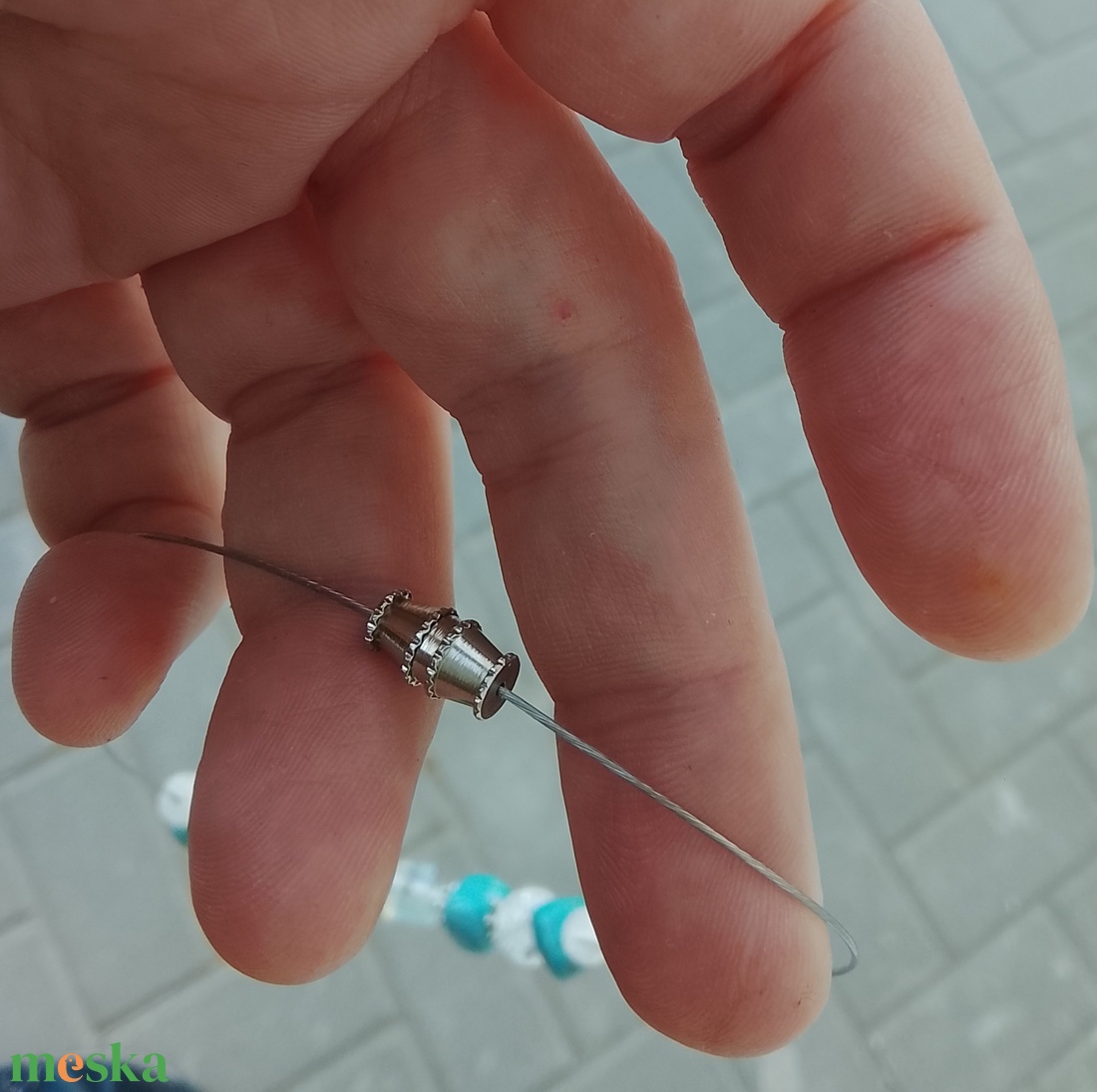 Fehér és kék ásvány nyaklánc, nyakék  - ékszer - nyaklánc - gyöngyös nyaklánc - Meska.hu