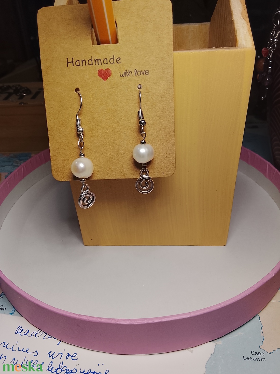 Fülbevaló igazi gyönggyel - ékszer - fülbevaló - lógó fülbevaló - Meska.hu