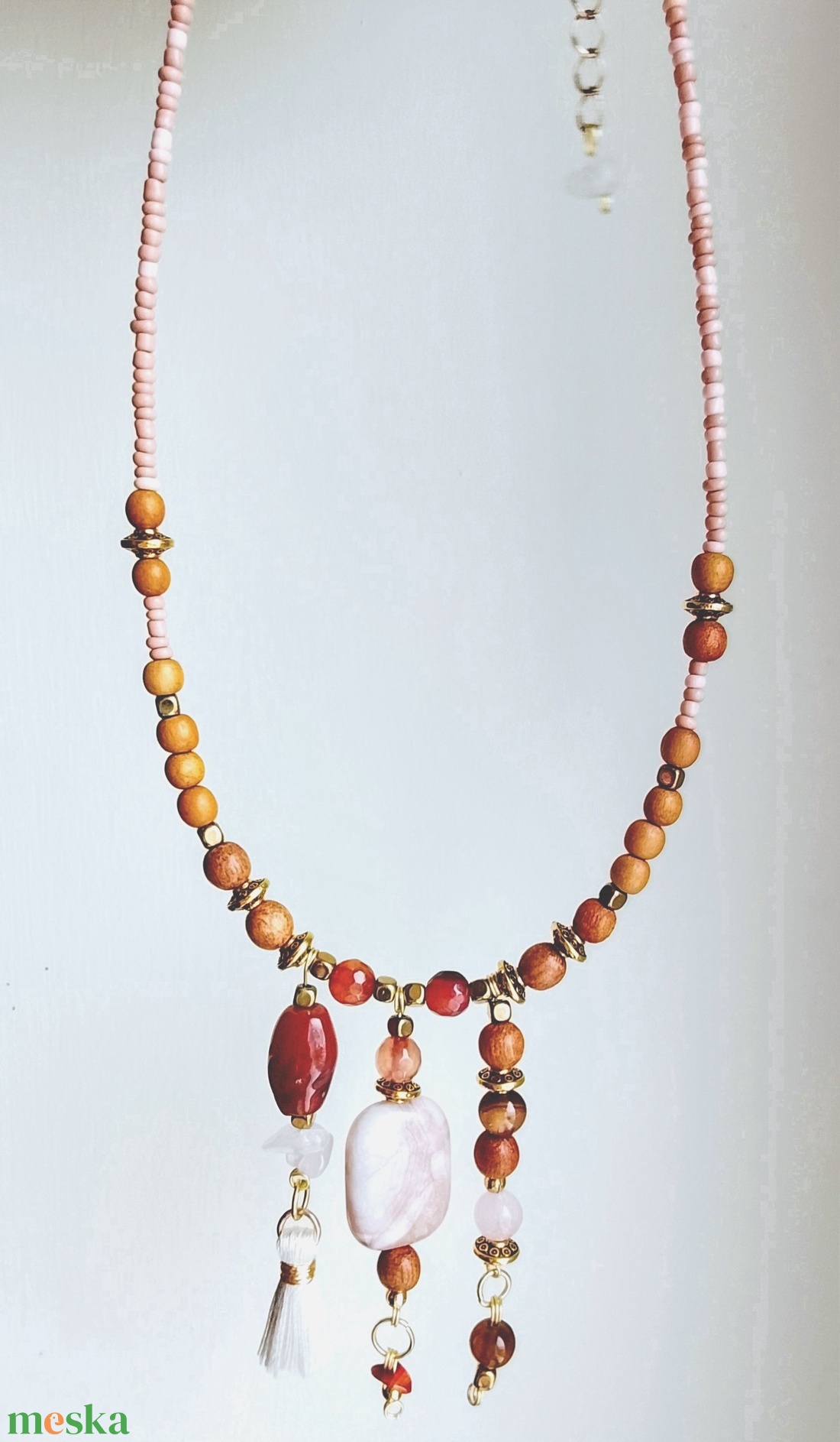 Fagyöngy, achát, jáspis, kvarc és üveggyöngyös nyaklánc  - ékszer - nyaklánc - gyöngyös nyaklánc - Meska.hu