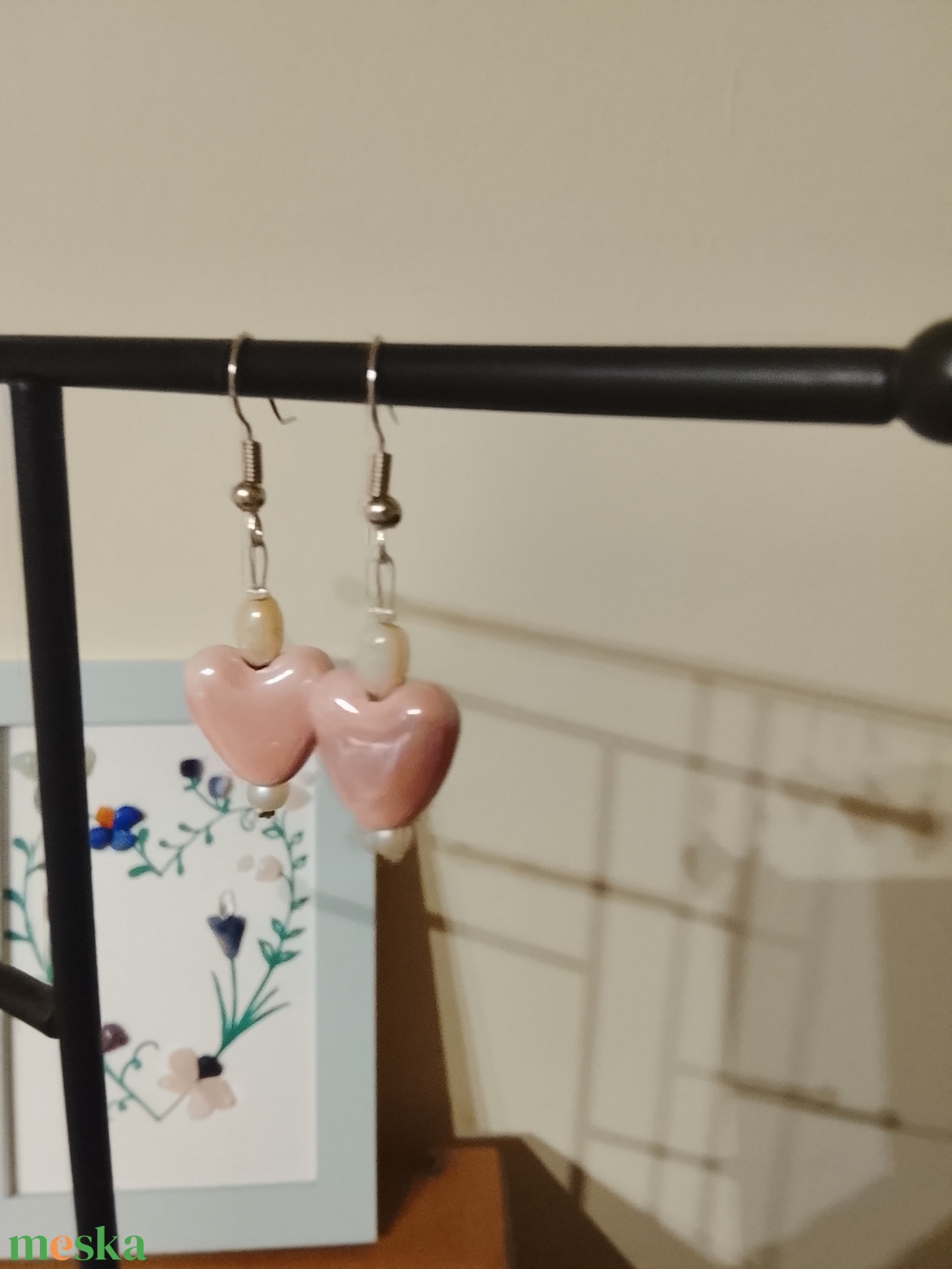 Fülbevaló rózsaszín kerámia  vel - ékszer - fülbevaló - lógó fülbevaló - Meska.hu