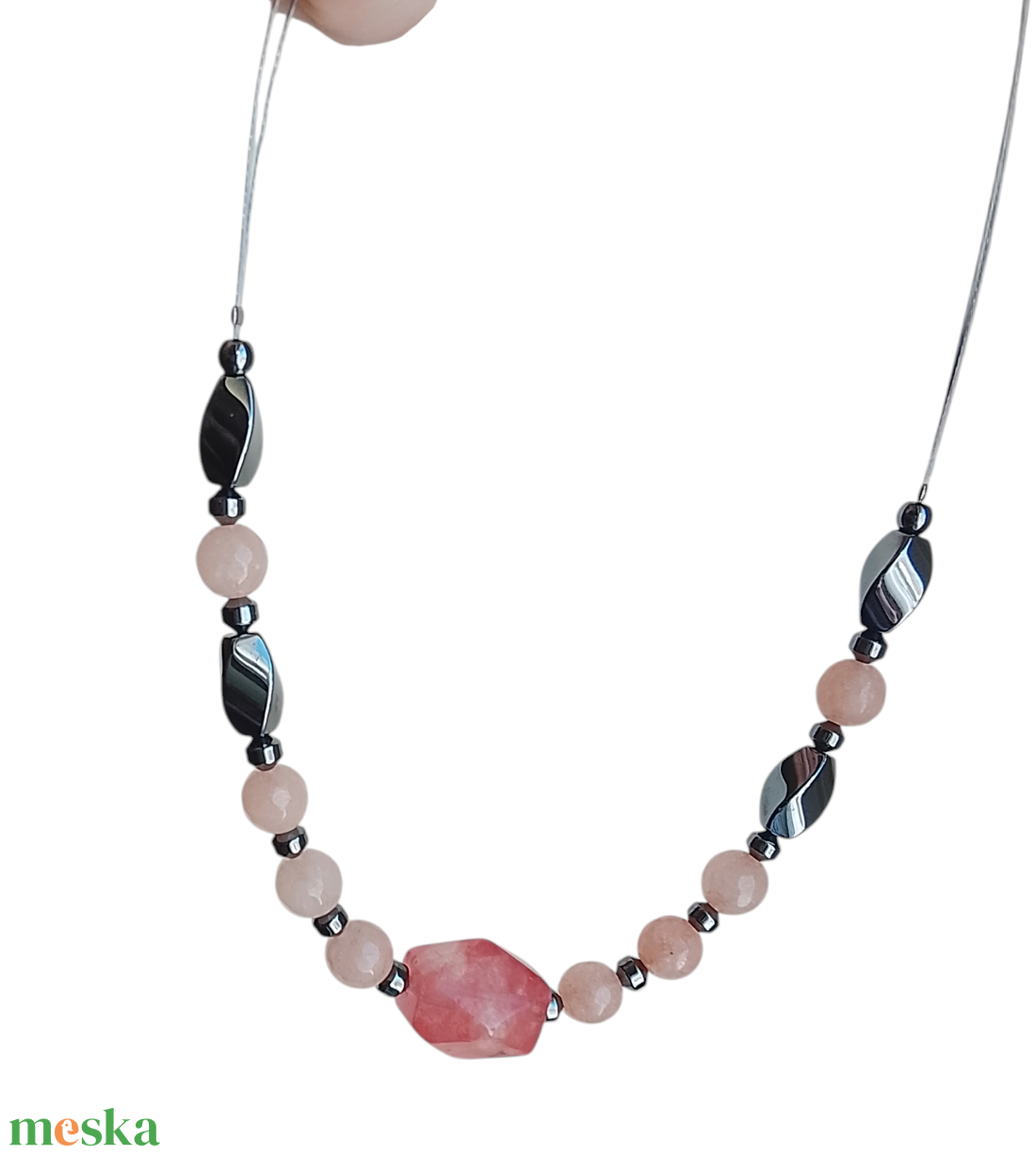 Rózsaszín és szürke ásvány nyaklánc - ékszer - nyaklánc - gyöngyös nyaklánc - Meska.hu