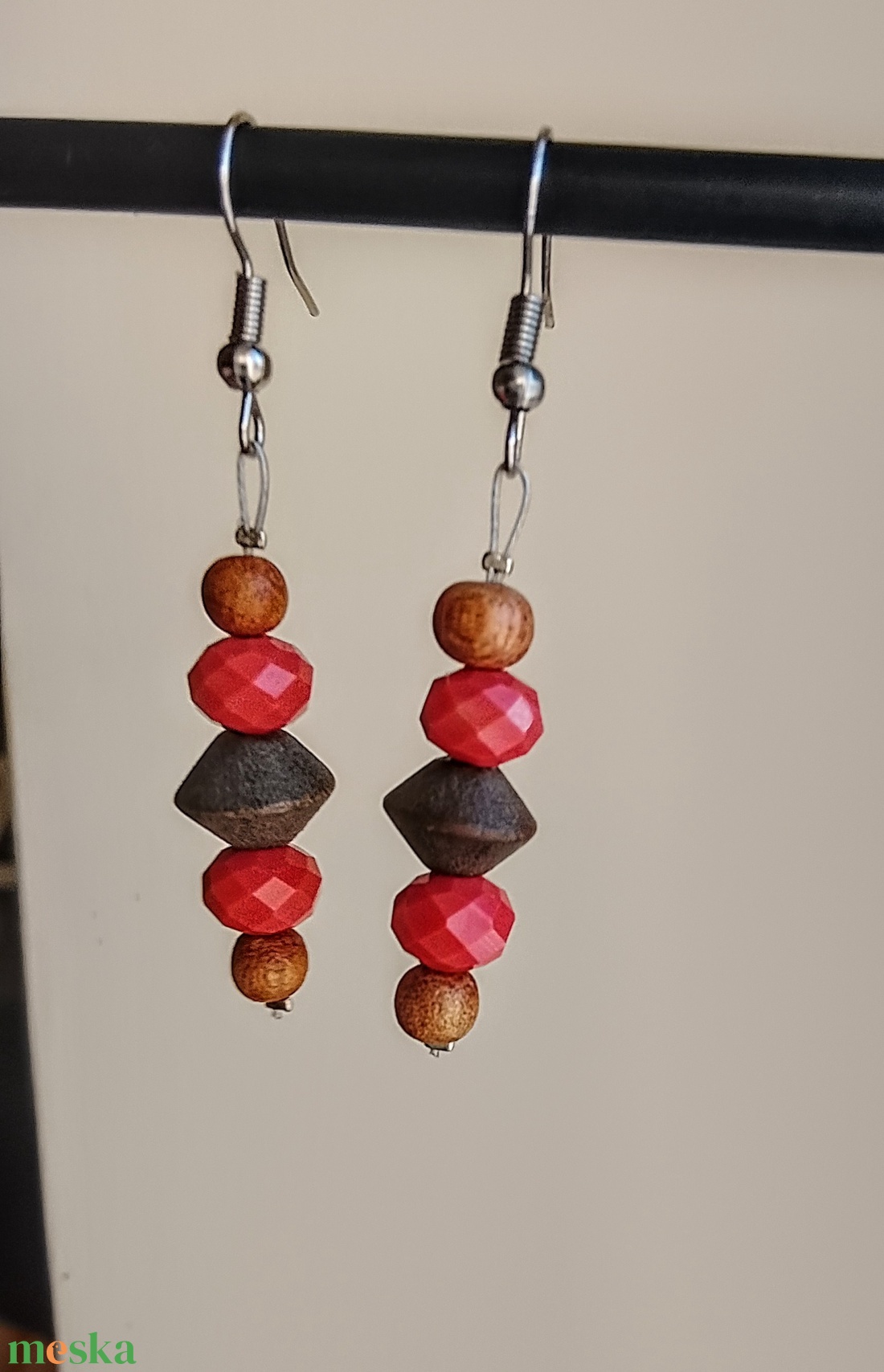 Narancs és barna fülbevaló  - ékszer - nyaklánc - gyöngyös nyaklánc - Meska.hu